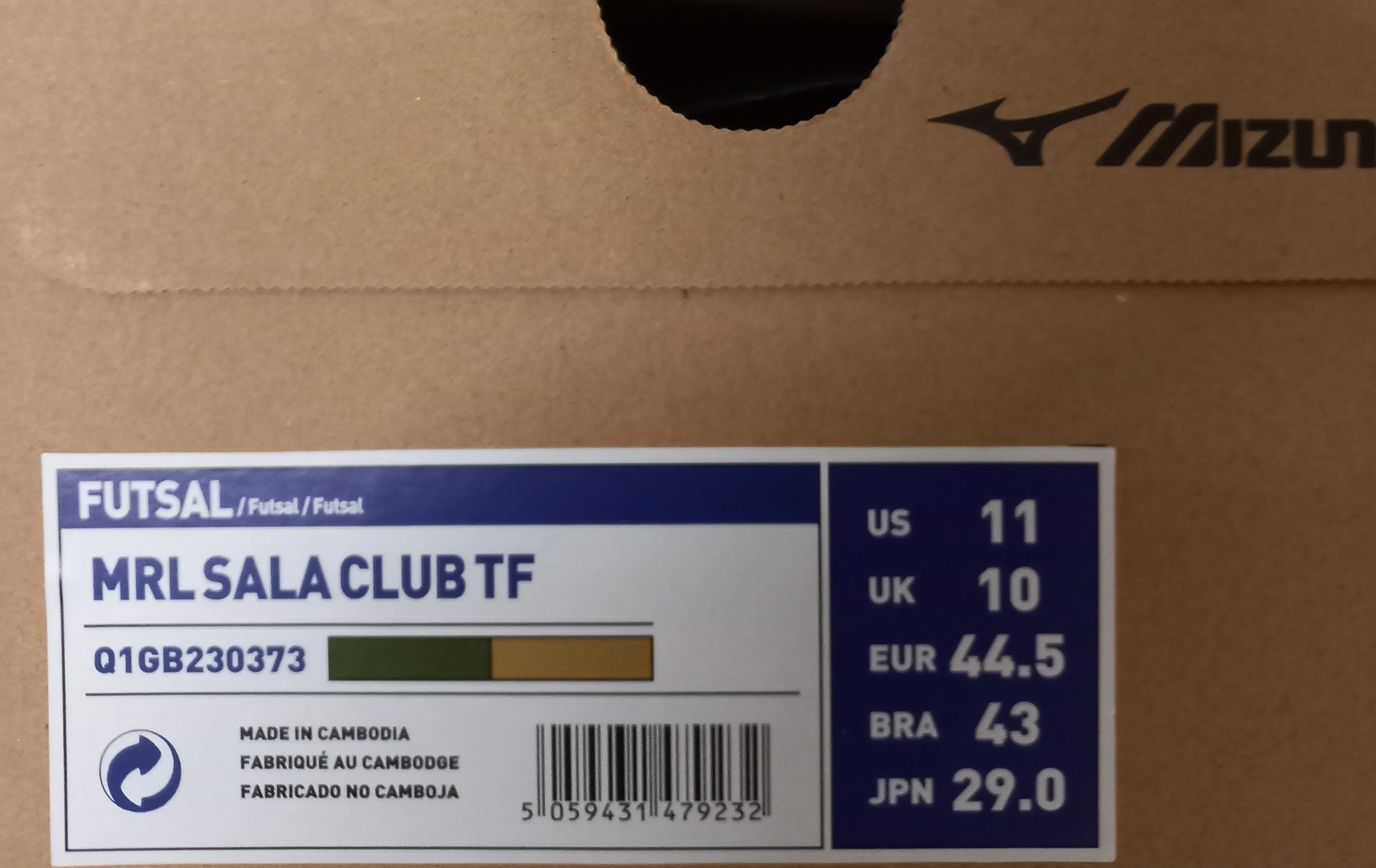 Adult Football Shoes - Mizuno Sala Classic Turf