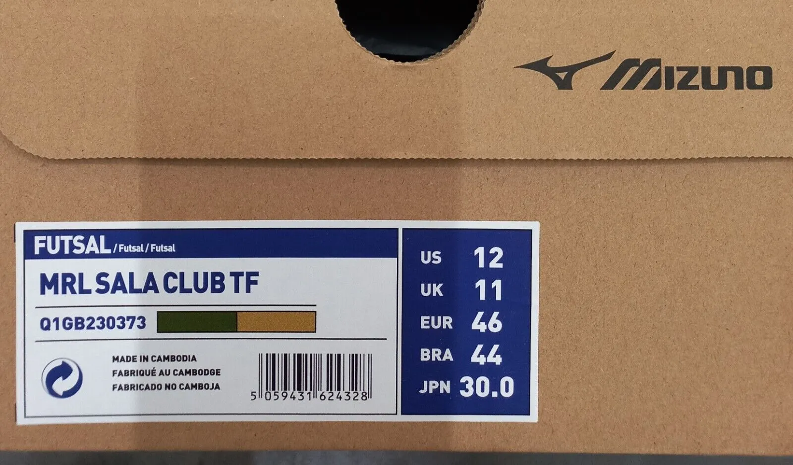 Adult Football Shoes - Mizuno Sala Classic Turf