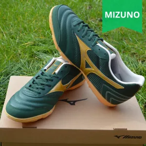 Adult Football Shoes - Mizuno Sala Classic Turf