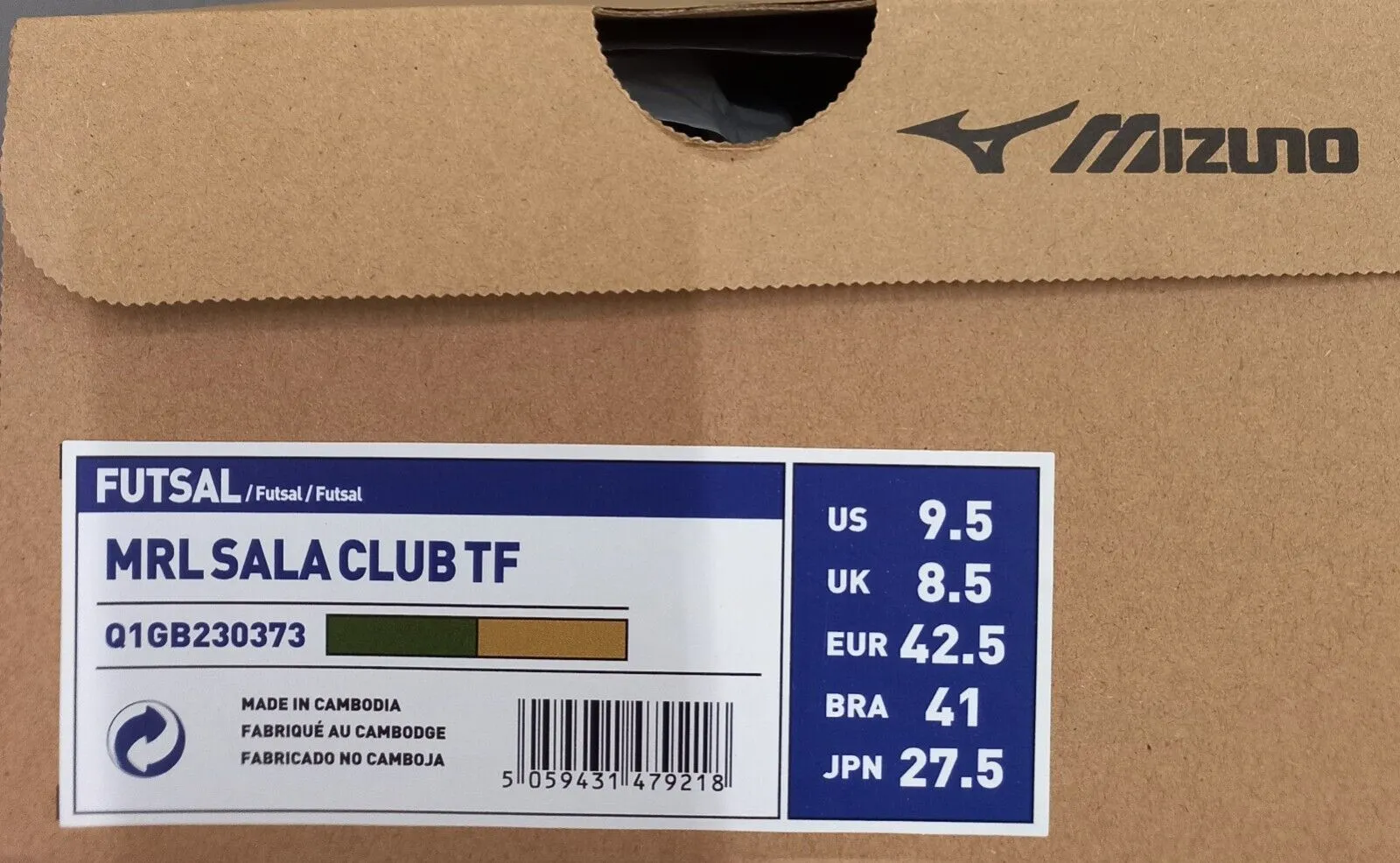 Adult Football Shoes - Mizuno Sala Classic Turf
