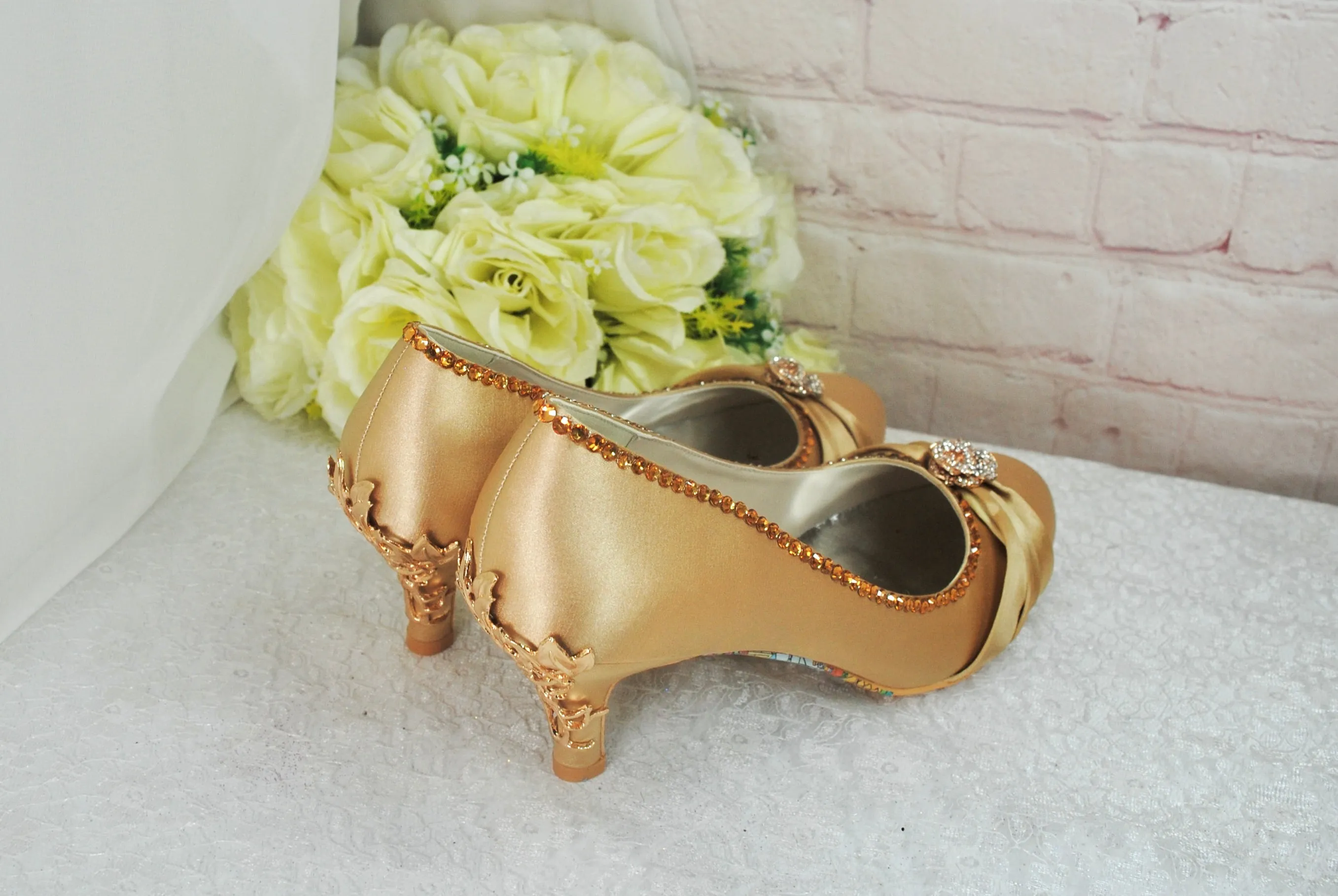 Kitty | Gold | 6cm Heel
