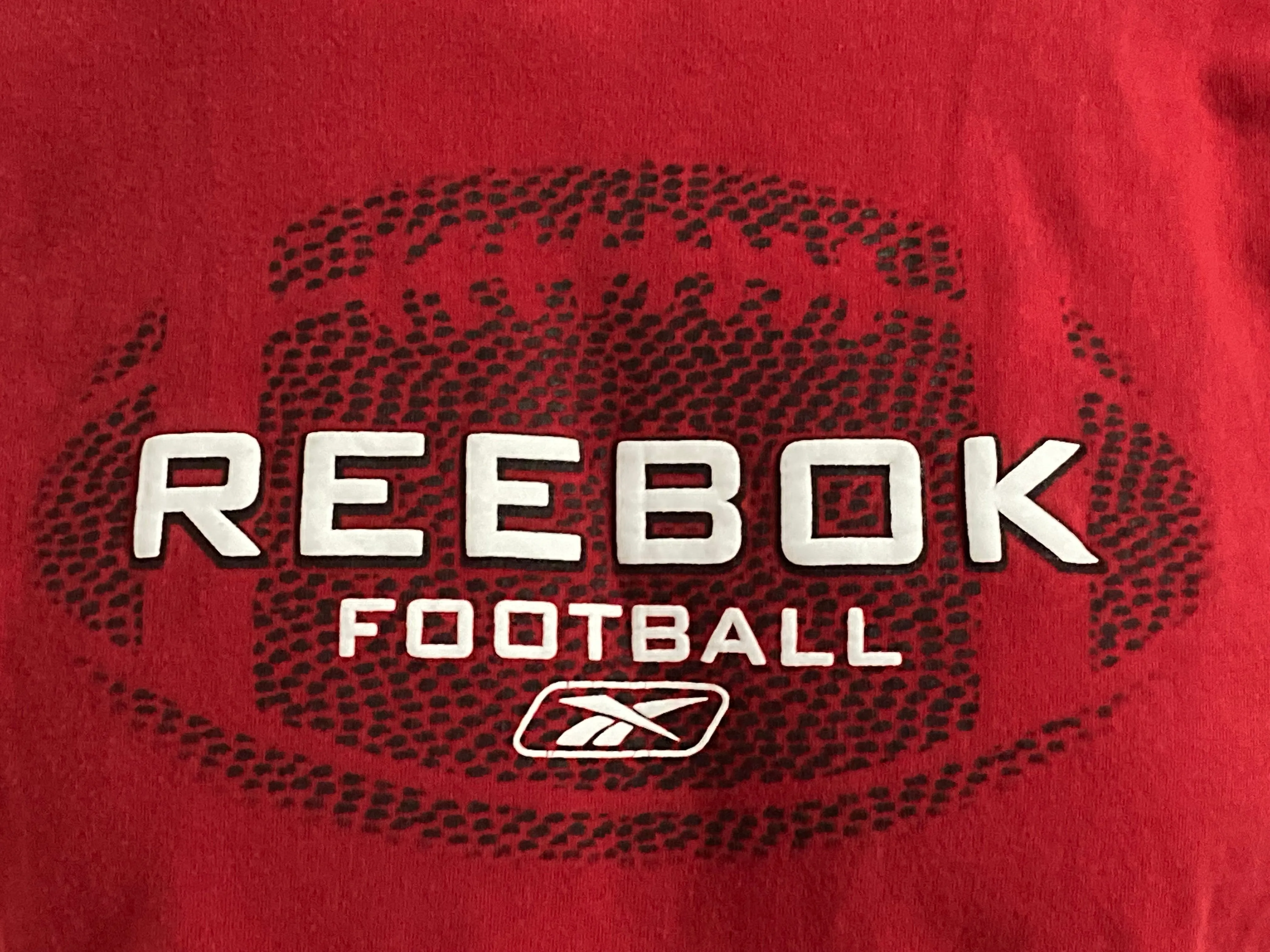 REEBOK "FOOTBALL" Graphic Print Adult T-Shirt Tee Shirt XL Xtra Extra Large Red Long Sleeve Shirt