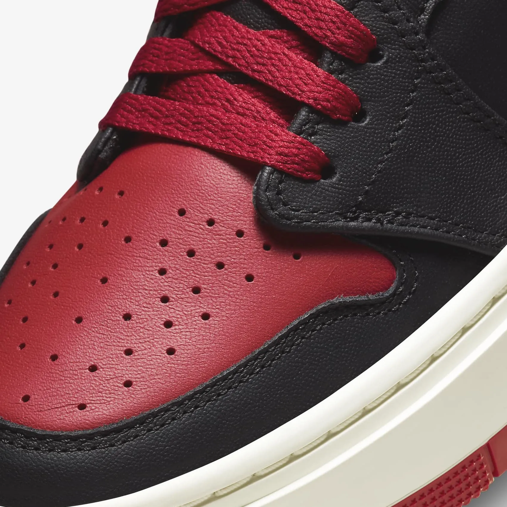 Women's Air Jordan 1 Elevate Low SE "Bred" (Black/Sail/Gym Red)(DQ1823-006)